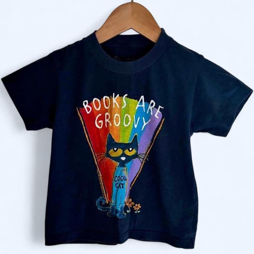 Pete the Cat "Books Are Groovy" Tshirt, Kids size 4T